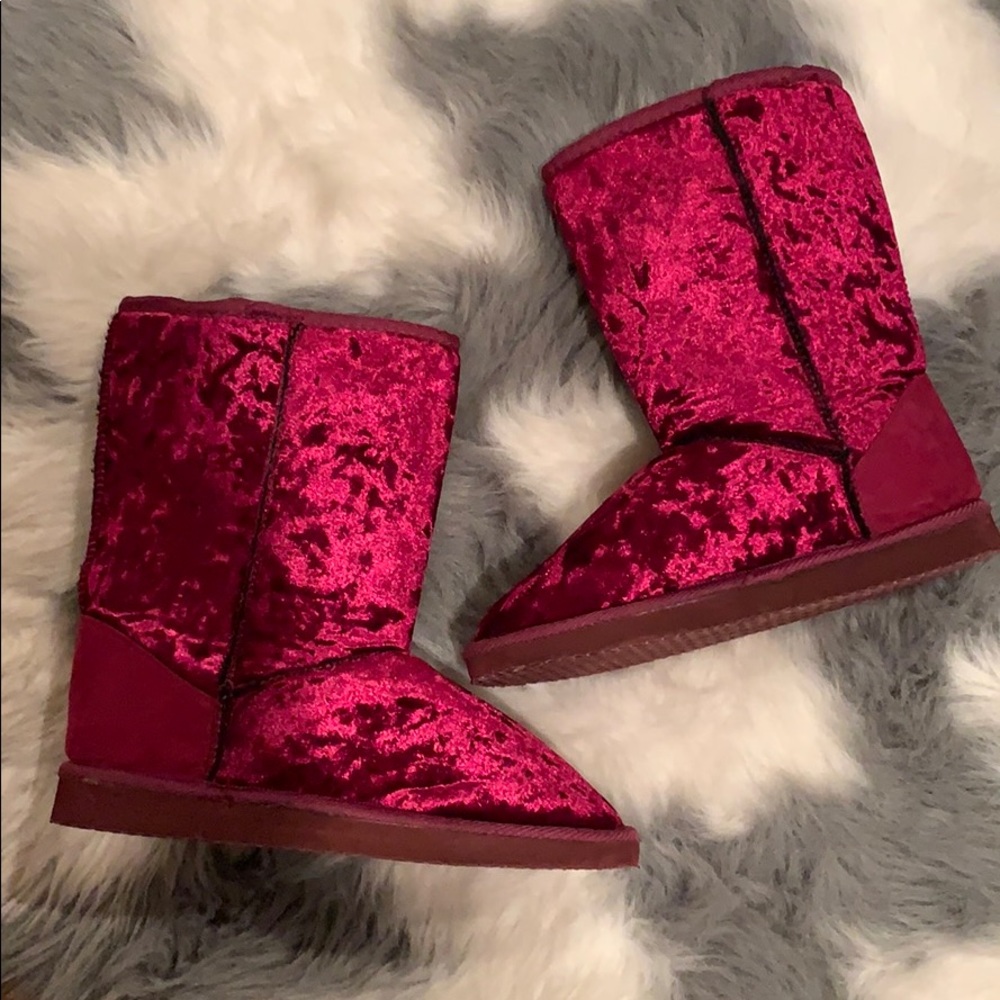 NWOT! Burgundy Velvet Slipper Boots